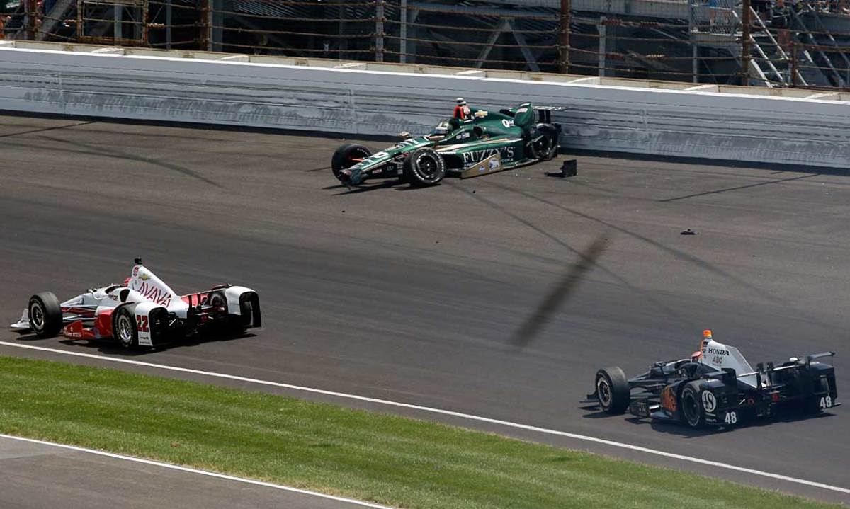 indy-gallery-carpenter-crash-aj-mast-ap.jpg